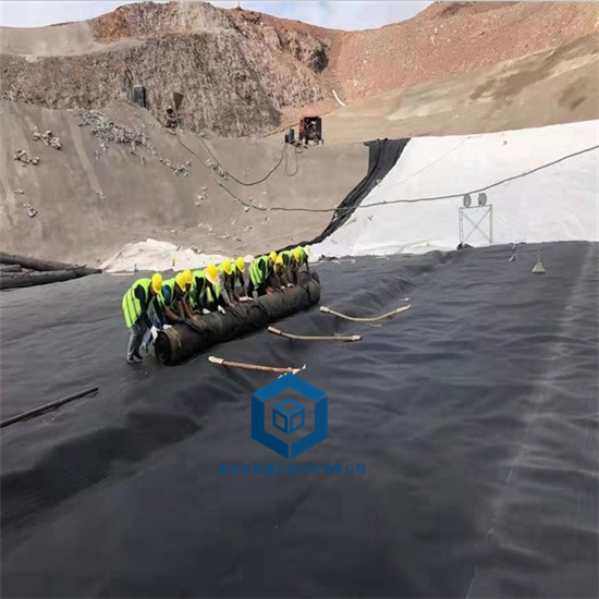 垃圾场防渗膜在垃圾填埋场项目中的施工方案