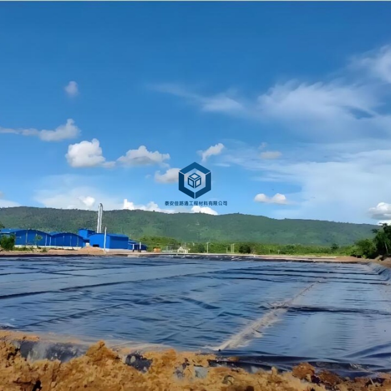 HDPE 人工湖防渗膜:生态水景长效防渗优选材料 HDPE 人工湖防渗膜:生态水景长效防渗优选材料